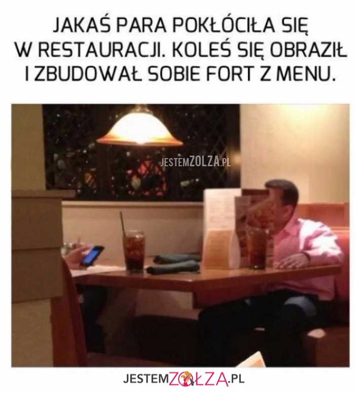 jakaś para